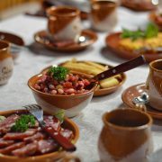 Zanavykų Ragaučius – krašto tradicijas puoselėjanti dvariška edukacija